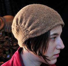 Ravelry: Nouvelle pattern by Xandy Peters 1920s Hats, Hot Head, Knit Hat Pattern, Knit Accessories, Vintage Knitwear, Crochet Knit Hat, Hat Ideas, Making Things, Yarn Projects