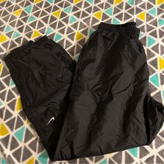 Great Condition No Rips Or Stains Bundle And Save Open To Offers All Items Are Stored In Totes After Being Washed(Except Nwt/Nwot Items) Usually Ship Orders Out Within A Couple Days Of Purchase But Sometimes It’s A Little Longer. Let Me Know If Your Order Is Time Sensitive. 25 Nike Track Pants Outfits, Track Pants Outfits, Vintage Nike Track Pants, Clothing Fancy, Track Training, Nike Track Pants, Training Pants, Post Malone, Vintage Nike