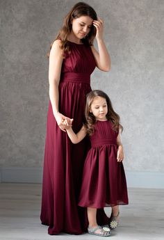 "Dresses for Mother and Daughter in Marsala Color ● A set of gorgeous dresses for mom and daughter! ● Marsala dresses for mom and daughter are made in Greek style ● An ideal classic evening dress that can be worn for any event ● They look very elegant and fit beautifully on both an adult and a child's figure ● The dress is decorated with drapery on the fabric ● The waist is decorated with a wide belt, which is tied at the back with a bow ● Children's dress has a cotton lining ● Dresses are close Family Matching Dress, Mommy Daughter Dresses, Mom Daughter Matching Dresses, Mommy And Me Dress, Blush Maternity Dress, Chiffon Maternity Dress, Mom Daughter Outfits, Informal Wedding Dresses, Mommy Daughter Outfits