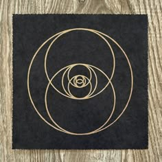 The basic symbol of the Vesica Piscis is created from the overlap of two circles. In this interpretation of the symbol, I placed the motif in a circle that is repeated several times in the intersection. By reflecting itself, the motif takes up the ancient interpretation of Christianity, in which this symbol represents the connection between the spiritual and material worlds. The repetition shows that an exchange with the two worlds also takes place in this area or that the physical and spiritual Mystic Symbols, Lokta Paper, Relief Printing, Dream Symbols, Christian Symbols, Two Worlds, Gold Branding, Sacred Art, Linocut Prints