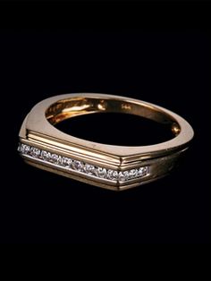 Bring Home This Beautiful Contemporary Design Set In 14 Carat Gold With 0.23 Carat Diamonds.