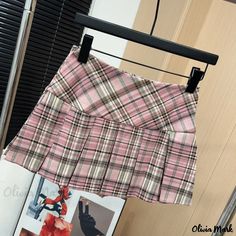 Olivia Mark - Vintage Checked High-Waisted Pleated Skirt with Plaid Design Pink Plaid Skirt, Pink Frame, High Waisted Pleated Skirt, Skirt With Lace, Plaid Pleated Skirt, Pink Frames, Plaid Skirt, Plaid Design, Pink Plaid