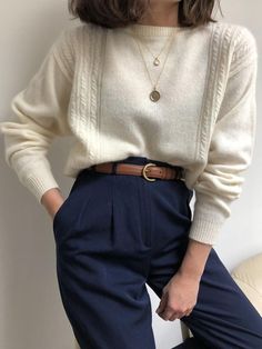 Soft Classic Autumn, Soft Gamine Outfits, Spitfire Chic, Style Roots, 00s Mode, Chique Outfit, Home Wear Women Pajamas, Home Wear Women, Gamine Style