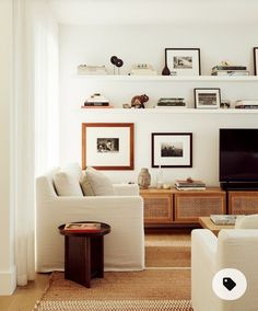 Muebles Living, Here With Me, A Living Room, Living Room Inspiration, 인테리어 디자인, Home Living Room, Home Deco, Room Inspiration