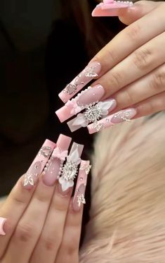 Long Latina Nails, Nail Ideas Extra, Long Extra Nails, Pink Buchona Nails, Euphoria Nails, Hot Nail Designs