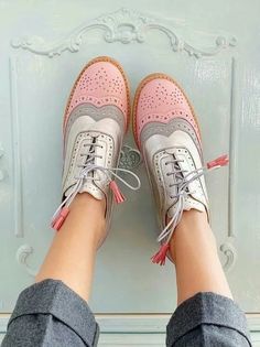 Custom Made New Women's Multicolor Leather Oxford Lace up Wingtip Brogue Shoes. | eBay Popular Boots, Soft Fashion, Lady Shoes, Cinderella Shoes, Popular Handbags, Fashion Shoes Flats, Estilo Preppy, Brogue Shoes, Peep Toe Shoes