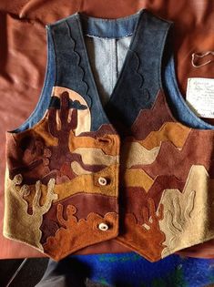 Womans Vest, Antler Buttons, Desert Scene, Scissor Cut, Looks Country, Cooler Look, Deer Antler, Recycled Denim, Look Cool