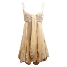 2008 Origami collection Silk plissé Fantastic draperies construction Ivory color Total lenght (shoulder/hem) cm 100 (39.3 inches) Silk Pleated Dress For Cocktail, Silk Pleated Dress With Folds For Cocktail, Beige Pleated Evening Dress, Designer Long Dresses, Roberto Cavalli Dress, Slim Aarons, Versace Dress, Hippie Style Clothing, Designer Evening Dresses