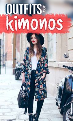 Kimono Fall Outfit, How To Wear A Kimono With Jeans, How To Style Kimono Outfits, Outfit Kimono Largo, Outfits With Kimonos, How To Wear Kimono Outfit Ideas, Winter Kimono Outfit, Kimono Over Dress, Kimonos Outfits