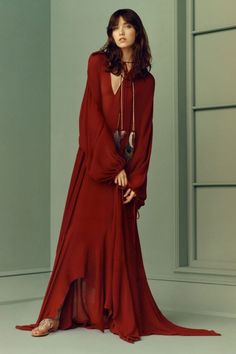 Zara's Spring/Summer 2015 Campaign Moda Z Lat 70., 70s Mode, Zara Spring, 70s Dress, Hippie Chic, 70s Fashion, Red Fashion, Zara Women