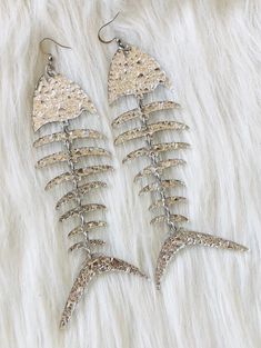 Textured silver acrylic earrings Fishbone/ fish skeleton Bone Fish, Fish Skeleton, Textured Acrylic, Skeleton Earrings, Metalwork Jewelry, Fish Bone, Acrylic Earrings, Earrings Dangle, Metal Working