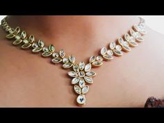 HOW TO MAKE PARTY WEAR KUNDAN NECKLACE AT HOME//DIY//HANDMADE JEWELLER//HOORIYA STYLE.. - YouTube Simple Kundan Jewellery, Diy Indian Necklace, Making Necklaces With Beads, Kundan Jwellary, Jewellery Making Videos, Kundan Jewellery Set Simple, Handmade Necklaces Diy