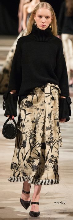 Oscar de la Renta Fall 2018_Vogue/Runway Trendy Skirts, Mode Casual, A Skirt, Fall Skirts, Fashion 2018, Fall 2018