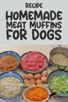 Dog treats homemade Muffins For Dogs, Meat Muffins, Easy Homemade Cheese, Pumpkin And Peanut Butter, Dog Food Recipes Crockpot, Peanut Butter Treats, Dog Treats Homemade, Pretty Pets