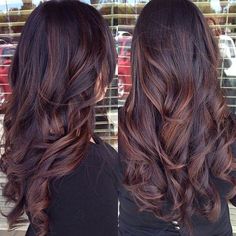 Gorgeous brunette hair! Love the red highlights and loose curls! Women's long hairstyles hair color Brown Auburn Hair, Hair Dyed, Blond Balayage, Brunette Balayage, Guy Tang, Haircut Styles, Trendy Hair Color, Balayage Brunette, Ombre Hair Color