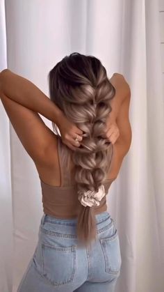 What do you think about this hairstyle 💬🙋‍♀️ #dryze #hairtip #hairstyle Cute Server Hairstyles Updo, Hairstyle For Light Hair, Cute Up Hairstyles For Long Hair, Hairstyles For Long And Thick Hair, Chutiya Hairstyle, Dragon Tail Braid, Cute Up Do Hair Styles, Dance Hairstyles Formal, Hairstyles On Jeans