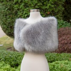 Gray faux fur wrap, silver faux fur stole, faux fur shawl, bridal wrap, wedding shrug, bridal shrug, faux fur cape, faux fur wrap  B012-gray This is a beautiful gray color faux fur bridal wrap shrug which is fully lined with fleece lining. It is made of the high imitation of real fox fur with darker tips. It's perfect for your wedding or other special occasions. There are 3 pairs of hook and eye closures for easy size adjustment. This wrap has 4 sizes, small, medium, large and XL. Small: 105cm l Real Fur Shawl, Wrap Shrug, Faux Fur Bridal Wrap, Faux Fur Cape, Faux Fur Shawl, Bridal Shrug, Faux Fur Stole, Faux Fur Wrap, Wedding Shrug