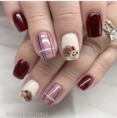 These Holiday Hedgehog nails are too cute not to share! Nails by Holly Berry @holly.berry.nails #hedgehognails #hedgehogholidaynails #holidaynails #plaidnails #decembernails #nailinsperation Hedgehog Nails Design, Fall Animal Nail Designs, Berry Colored Nails Designs, Fall Gnome Nail Art, Autumn Plaid Nails, Squirrel Nails, Hedgehog Nail Art, Fall Gnome Nails, Hedgehog Nails