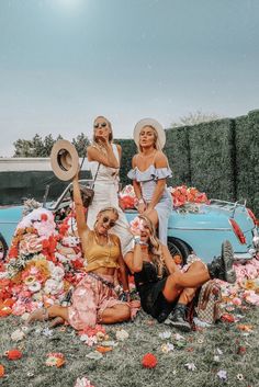 Coachella '18 with @Revolve #RevolveFestival #Coachella Coachella Theme Party Outfit Ideas, Coachella 2020, Coachella Theme, Cara Jourdan, Coachella Party, Edm Festival Outfit, Raver Girl