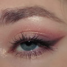 Brown Pink Makeup Looks, Ethereal Aesthetic Makeup, Lashes Ideas, Rosa Make-up, Membentuk Alis, Make Up Designs, Concert Ideas, Pretty Eye Makeup