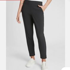 Nwt Athleta Brooklyn Ankle Pant Size 6 Ankle Lightweight Pull On Black Athleta Brooklyn Ankle Pant Outfit, Sporty Tapered Leg Activewear For Work, Ankle Pants Outfit, Ankle Pants, Pants Outfit, Brooklyn, Pant Jumpsuit, Pants For Women, Pants