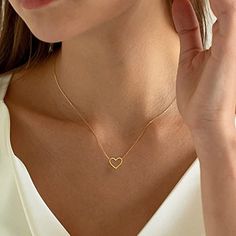 Tewiky Cute Heart Necklace Tiny 14k Gold Heart Pendant Choker Necklaces, Dainty Gold Necklace Gifts for Her Square Diamond Necklace, Baguette Necklace, Square Necklace, Baguette Cut, Baguette Diamond, 21 Days, Real Gold, Future Wedding, Gold Rose