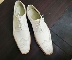 Oxford White Leather Brogue Toe Dress Shoes for Men Fashion Shoes Men Fashion Shoes, White Dress Shoes Men, Dress Shoes For Men, White Dress Shoes, Handmade Leather Shoes, Leather Brogues, Oxford Shoes Men, Brogue Shoes, Leather Shoes Men