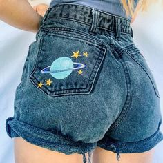 Embroidered Denim Shorts, Print Jeans, Cute Pants, Jeans Diy, Embroidered Denim