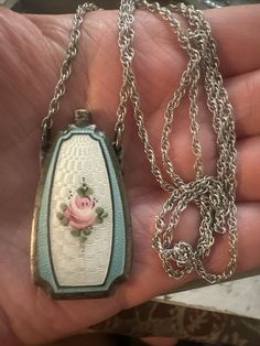 Antique Silver Jewelry Necklace, Flower Perfume Bottle, Lalique Jewelry, Art Deco Jewellery, Flower Perfume, Broken China Jewelry, Antique Silver Jewelry, Antique Jewelry Necklace, Magical Jewelry