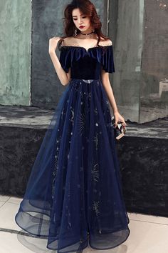 glam gown Navy Blue Party Dress, Preppy Clothes, 파티 드레스, Blue Party Dress, Blue Evening Dresses, Blue Tulle, Beaded Prom Dress, فستان سهرة, Fairy Core