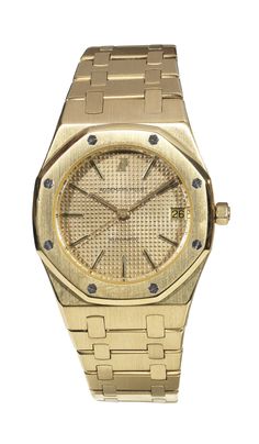 AUDEMARS PIGUET, Genève, “Royal Oak Automatic” N°1487  Switzerland  1990's  Produced in the 1990’s. Fine, self-winding, water-resistant, octagonal, 18K yellow gold gentleman’s wristwatch, with date, 40 hours autonomy, yellow gold Audemars Piguet bracelet and white gold clasp. Gold Audemars Piguet, Royal Oak, Audemars Piguet, Wrist Watches, Vintage Watches, Gold Watch, Switzerland, Bracelet Watch