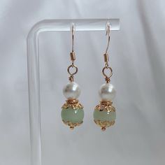 - Jade Color Amazonite & Shell Coated Pearl Earrings - Earring Hooks And Gold Metals Are 18k Gold Plated - Handmade By Seller Pearl Jade Earrings, Handmade Jade Earrings, Simple Bead Earrings, Pearl Earrings Designs, Natural Pearl Jewelry, Feminine Earrings, Wire Wrapped Stone Jewelry, Gold Bead Earrings, Diy Jewelry Earrings