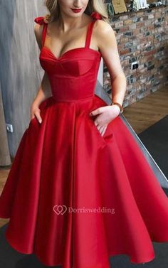 Red Christmas Vintage 1950s Cocktail Dress | Pinup Tea-length Rockabilly Gown - Dorris Wedding Tea Length Homecoming Dresses, Tea Length Prom Dress, Freshman Homecoming, Plus Size Vintage Dresses, Homecoming Ideas, Red Homecoming Dresses, Gaun Fashion, 파티 드레스, Prom Dresses With Pockets