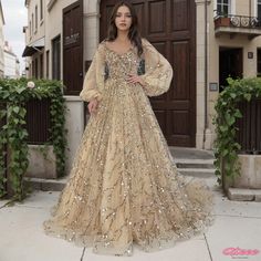 Stunning Golden Evening Gown with Sophistication and Glamour Golden Evening Gown, Formal Dresses Gold, Gold Winter Wedding, Long Wrap Dress, Formal Wear Women, Pakistani Wedding Outfits, Pakistani Fancy Dresses, Maxi Dresses Fall, Modest Dresses Casual