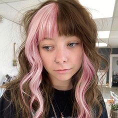 Brown And Pink Split Hair Dye, Asymmetrical Split Dye Hair, Asymmetrical Dyed Hair, Split Peekaboo Hair, Split Dyed Hair Pastel, Split Dye Front Strands, Blonde Hair With Color Block, Quadrant Dyed Hair, Pink Hair With Blonde Front Pieces