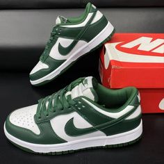 A Good White And Green Dunk, The Color Is Cool, The Whole Is Very Good, The Upper Foot Is Very Loose To Wear, Especially Suitable For Casual Wear Please Give Me A Reasonable Price If You Are Interested In It Nike Fashion Sneakers, Baby Boy Outfits Swag, Nike Waffle, Green Sneakers, Cute Nikes, Nike Green, Retro Sneakers, Nike Dunk Low, School Shoes