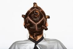 A Sam Villa Tip To Perfection: SECTIONING - Career - Modern Salon Haircutting Techniques, Foil Placement, Hair Sectioning, Highlighting Techniques, Different Types Of Curls, Ombre Hair Blonde