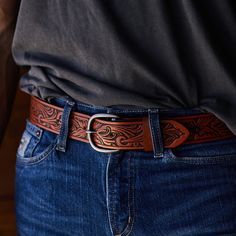 Product Details: Veg tooled western belt Brown Belt width: 1 1/2" 100% full-grain leather Buckle finish: Antique silver Includes snaps that allow you to change out the buckle Note: Western belts tend to run small, please consider when ordering Edc Belt, Tooled Belt, Tooled Leather Belts, Belt Brown, Western Belt, Western Belts, Brown Belt, Leather Pattern, Tooled Leather