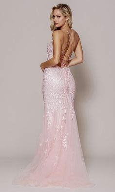 Delicate embroidered lace tops this gorgeous tight long prom dress for an upscale look at your big celebration. From Amelia Couture, this open-back long evening gown accents the curves from the scoop neckline to the sheer-tulle hem, while thin shoulder straps create a statement in the back before lacing up for the best fit. The long formal dress has a fully-lined long skirt with an embroidered-lace sheer tulle overlay that smooths over the hips before gently flaring away from the knees to the fl Unique Corset, Special Ocassion Dresses, Gown For Prom, Long Formal Gowns, Sleek Dress, Long Prom Gowns, Long Evening Gowns, Lace Mermaid, Lace Gown