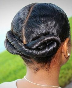 Natural hairstyles. Updo. Twist. Sleek Natural Hairstyles Black Women, Updo Cabello Natural, Afro Bun, Cabello Afro Natural, Nails Care, Bun Styles, Girls Natural Hairstyles, Natural Curls Hairstyles, Natural Hair Styles Easy