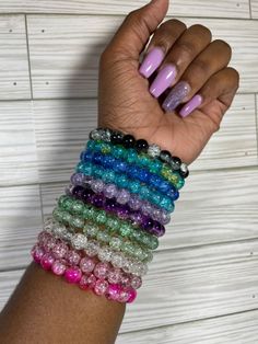 Body Jewelry Diy, Girly Bracelets, Colorful Bead Bracelets, Crystal Bead Jewelry, Wrist Jewelry, Bead Charms Diy, Beads Bracelet Design, Jewelry Accessories Ideas, Girly Accessories