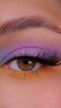 Gradient Eye Makeup, Pastel Prom Makeup, Purple Pastel Makeup, Pastel Eye Makeup Looks, Pastel Wedding Makeup, Soft Pastel Makeup Looks, Rapunzel Eye Makeup, Rapunzel Costume Makeup, Pastel Makeup Looks Eyeshadows