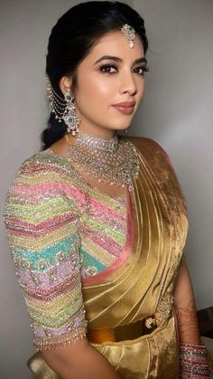 South indian bride South Indian Bridesmaid Look, South Indian Jwellary Look, Elegant South Indian Bride, Unique South Indian Wedding Saree, South Indian Bride Head Jewellery, Tamil Brahmin Bride Jewellery, South Indian Bridal Jewellery, Silk Sarees Online Shopping, Wedding Saree Collection