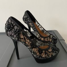 Never Worn Beautiful Lace Cut Out Heels! Emo Heels, Punk Prom, 2010 Fits, Black Wedding Shoes, Hot Mommy, Amazing Clothes, Black Bridal, Prom Suits, Lace Cutout