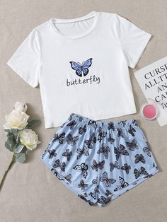 Butterfly & Letter Graphic PJ Set | SHEIN USA Sleepover Outfit, Pijamas Women, Cute Pjs, Blue And White Fabric, Cute Sleepwear, Cute Pajama Sets, Pajama Outfits, Fashion Top Outfits, Cute Lazy Outfits