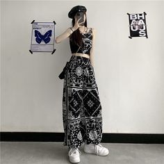 Retro+Gothic+Punk+Hippie+Boho+Print+Loose+Fits+Adorable+Baggy+Trousers+Y2K+Streetwear+Party+Amazing Measurement+ Vest Size+(cm):+M-L Length:72-74 Bust:28-28 Pants Size+(cm):+M-L Length:96-98 Waist:stretchy Color:Black NOTE: Please+note,+shipping+product+as+default+color+and+si... Black Hippie Outfits, Black Hippy, Boho Punk, Summer Pants Women, High Waist Wide Leg Pants, Pants Loose, Dress Shirt Sleeves, Punk Outfits, Y2k Streetwear