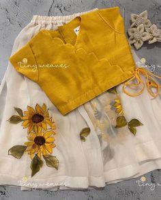 Embroidery Frocks For Kids, Baby Girl Blouse Designs, Kids Blouse Designs Indian, Baby Blouse Designs, Pattu Pavadai Designs, Kids Party Wear Dresses, Pattu Pavadai, Frock Designs, Kids Ethnic Wear