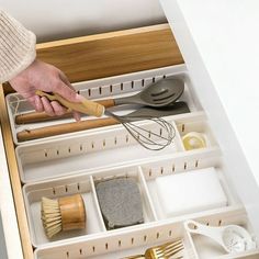 Description: What this storage organizer can offer you is that it has simple but attractive design, and it can be perfectly paired with any home style, becoming a stunning decoration to your home. With partition design, this storage box can be classified and kept clean and orderly. It has a large capacity and many compartments, and can store cosmetics, stationery, desktop sundries and other items. It is constructed of plastic material. The length of small size is 35cm, the width is 8cm and the h Plastic Kitchen Utensils, Cutlery Storage, Organized Desk Drawers, Kitchen Containers, Multifunctional Storage, Cutlery Holder, Desk Supplies, Kitchen Storage Containers, Partition Design