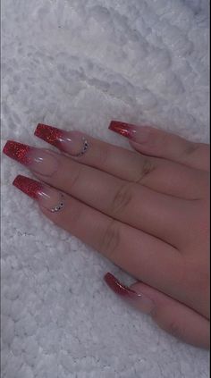 Red Sparkle Nails, Red Sparkly Nails, Acrylic Nail Designs Coffin, Prom Nails Red, Glitter Tip Nails, Red Nails Glitter, Unghie Sfumate, Glitter Nails Acrylic