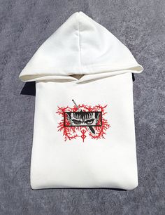 Embrace your love for anime with our custom embroidered sweatshirt! Crafted with high-quality materials and attention to detail, this sweatshirt is perfect for any anime enthusiast. Upgrade your anime-inspired wardrobe with our embroidered sweatshirt today and let your passion for anime shine! Available in sizes S, M, L, and XL, this oversize hoodie ensures a comfortable fit for everyone. Made from a blend of 90% cotton and 10% polyester, it's both soft and durable, perfect for everyday wear. Ad White Hooded Sweatshirt With Character Print, White Hoodie With Character Print, White Character Print Hoodie, White Hooded Top With Embroidered Graphics, White Embroidered Hoodie For Streetwear, White Anime Print Hoodie For Streetwear, White Hooded Top With Anime Print, White Hoodie Sweatshirt For Cosplay, White Winter Cosplay Top